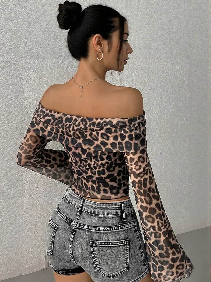 OUTZIDR Beige Off Shoulder Animal Print Top